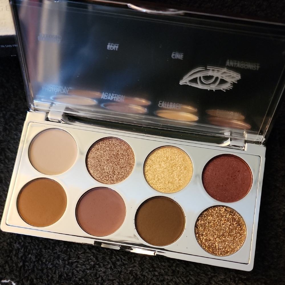 Belle En Argent Plum Premonition